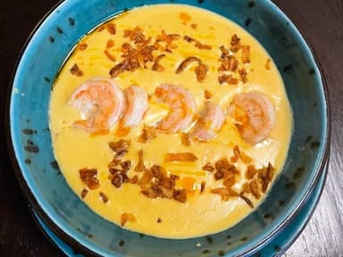 Сирний крем-суп з креветками