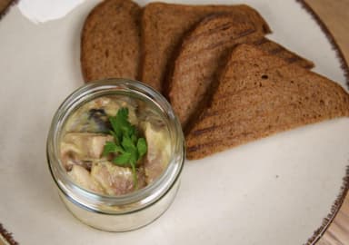 Норвезький оселедець в гірчичному маринаді